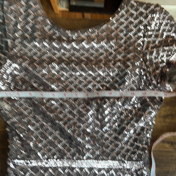 Aqua formal, SZ 6, rose gold, sequins gown. - Picture 15 of 15